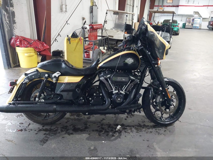 2023 Harley-Davidson Flhxs VIN: 1HD1KRP27PB652475 Lot: 43668217