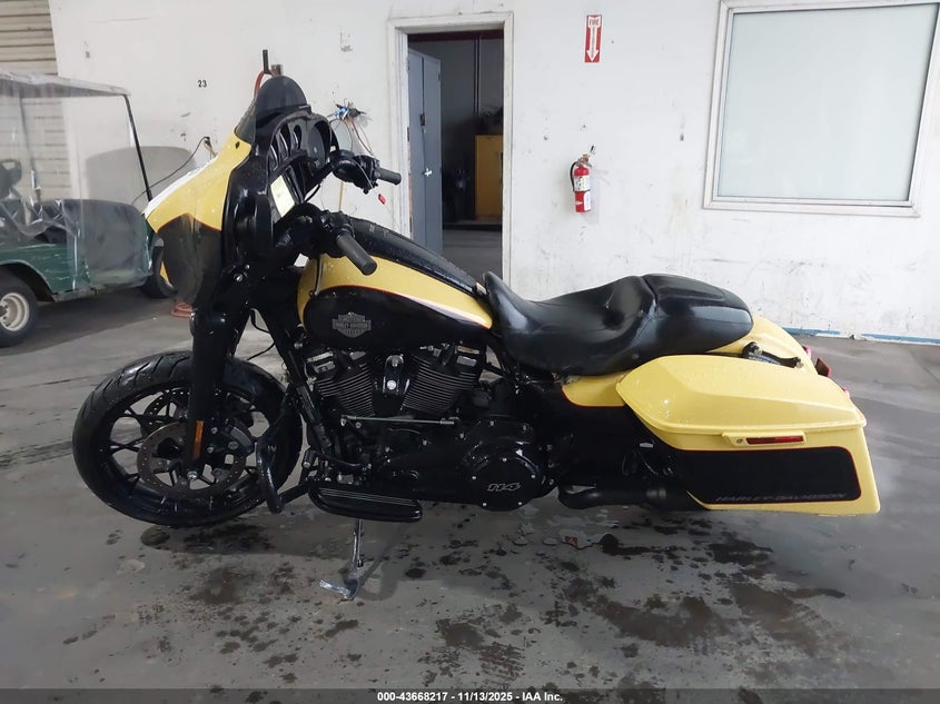 2023 Harley-Davidson Flhxs VIN: 1HD1KRP27PB652475 Lot: 43668217