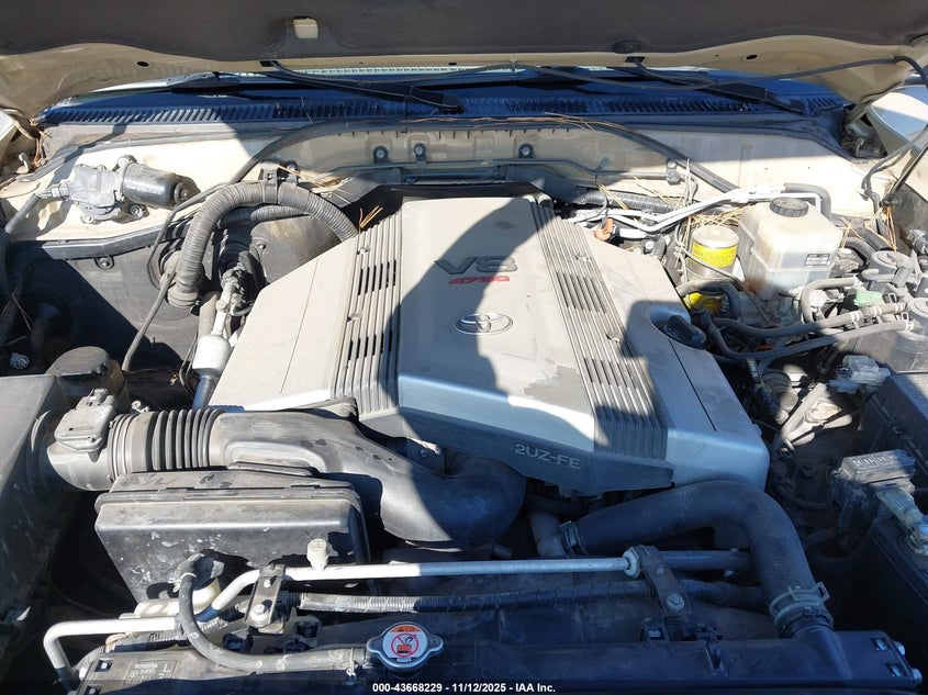 2001 Toyota Land Cruiser VIN: JTEHT05J912009681 Lot: 43668229