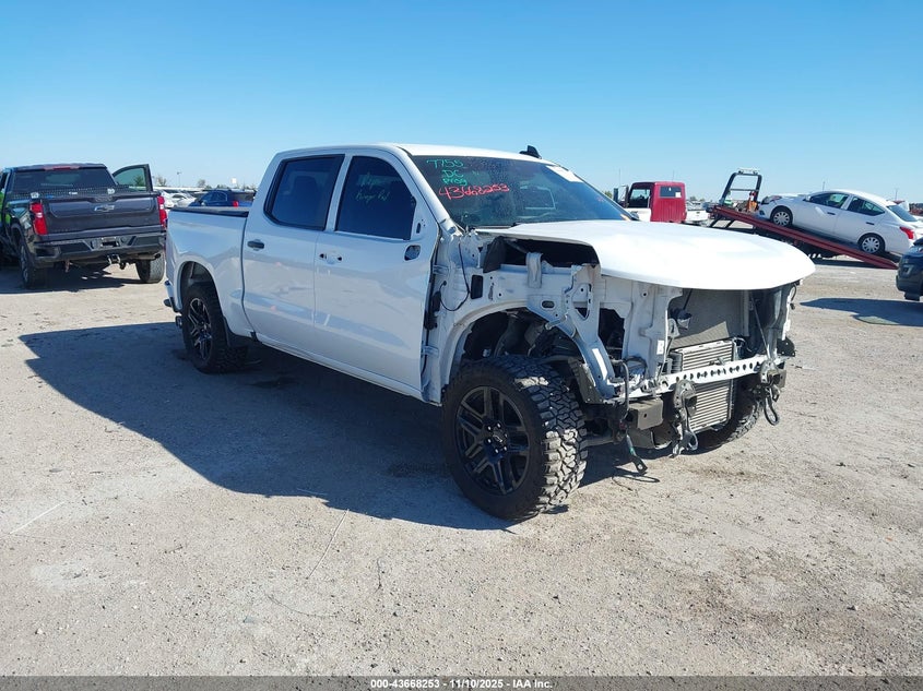 CHEVROLET SILVERADO 1500 4WD SHORT BED CUSTOM