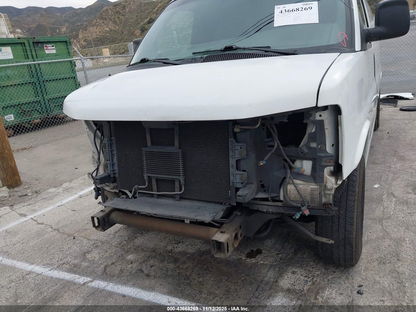 2003 Chevrolet Express VIN: 1GCHG39U331125837 Lot: 43668269