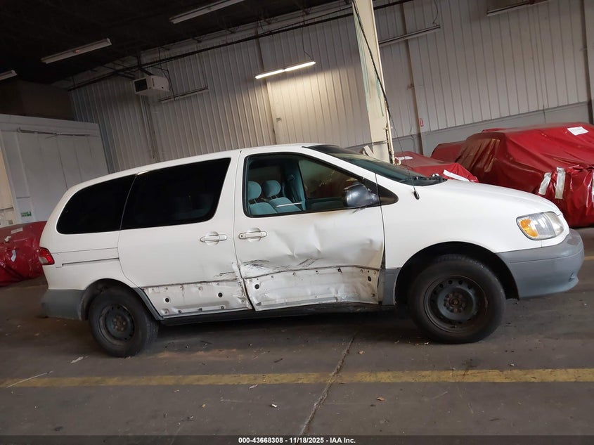 2001 Toyota Sienna Ce VIN: 4T3ZF19C01U321123 Lot: 43668308