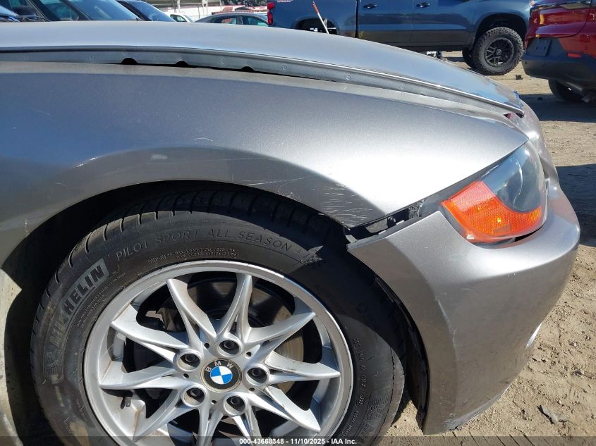 2003 BMW Z4 2.5I VIN: 4USBT33403LR64725 Lot: 43668348