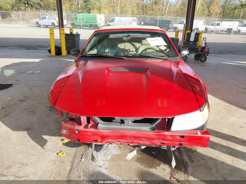 2000 Ford Mustang VIN: 1FAFP4445YF276036 Lot: 43668367