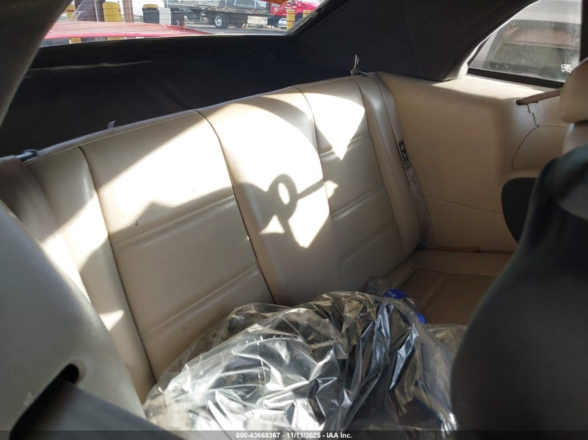 2000 Ford Mustang VIN: 1FAFP4445YF276036 Lot: 43668367