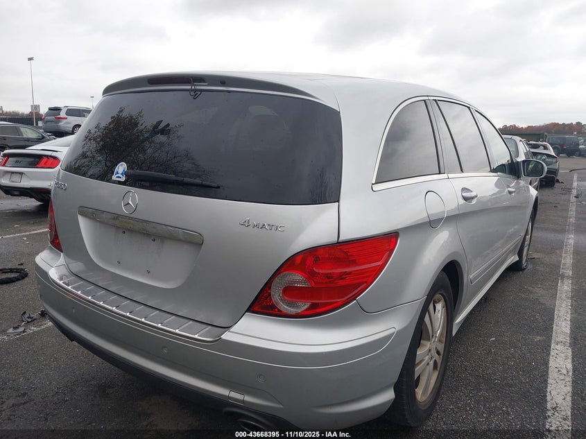 4JGCB65E28A078120 2008 MERCEDES-BENZ R-KLASSE photo no. 4