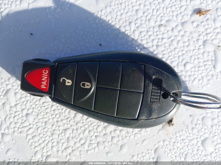 2013 Dodge Grand Caravan Sxt VIN: 2C4RDGCG0DR520689 Lot: 43668424