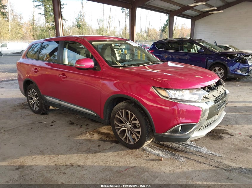 MITSUBISHI OUTLANDER SE