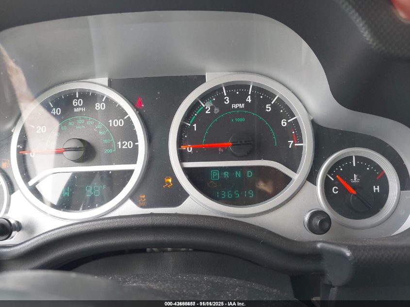 2007 Jeep Wrangler Unlimited Sahara VIN: 1J4GA59197L221720 Lot: 43668457