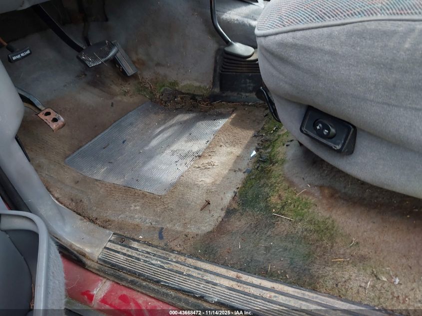 1994 Ford F150 VIN: 1FTEF14N8RLB57741 Lot: 43668472