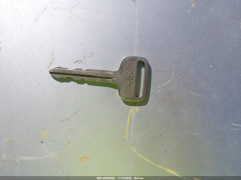 4T1BG22K61U030527 2001 TOYOTA CAMRY photo no. 11