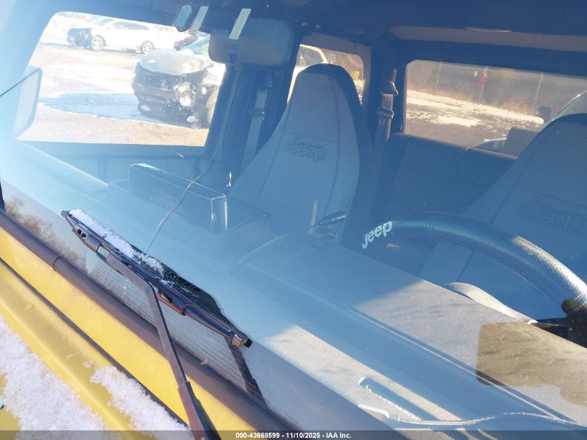 2000 Jeep Wrangler Se VIN: 1J4FA29P4YP776180 Lot: 43668599