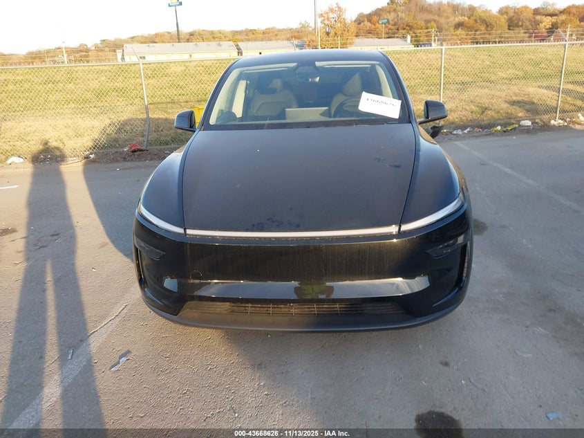 2026 Tesla Model Y Long Range Dual Motor All-Wheel Drive/Long Range Launch Series VIN: 7SAYGDEE3TA472595 Lot: 43668626
