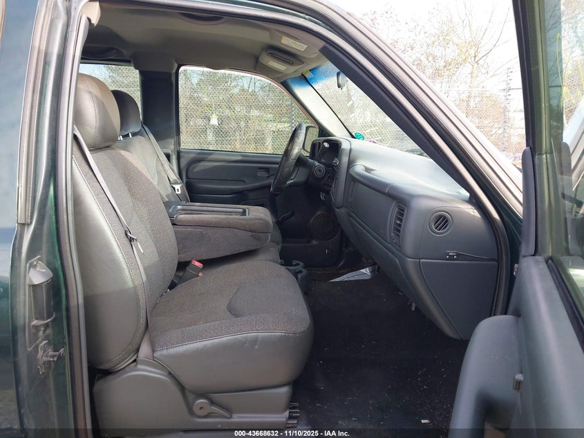 2002 GMC Sierra 1500 Standard