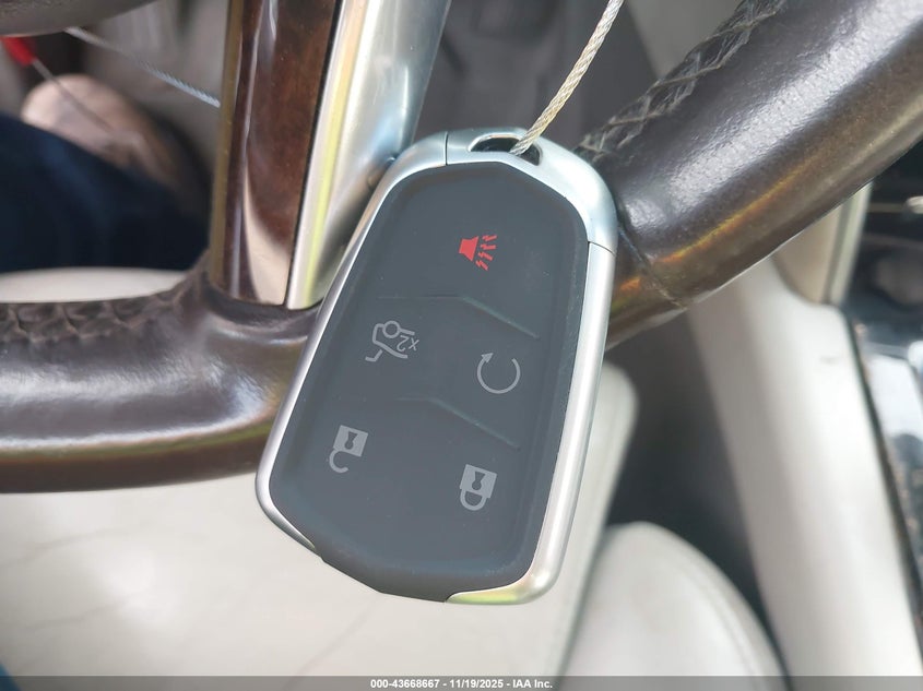 2013 Cadillac Xts Platinum VIN: 2G61V5S37D9109385 Lot: 43668667