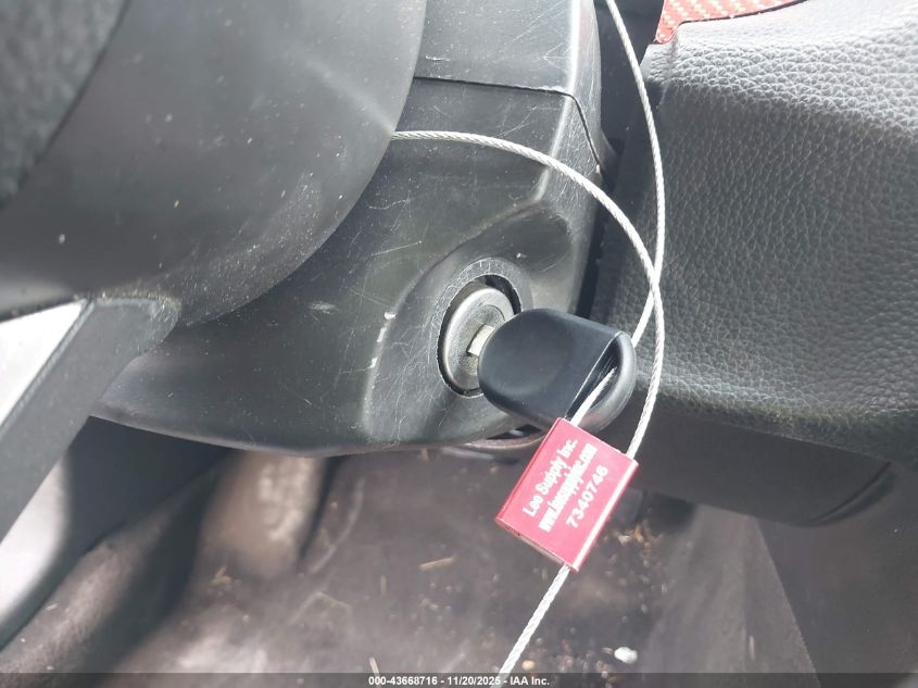 2013 Ford Mustang V6 VIN: 1ZVBP8EM2D5253891 Lot: 43668716