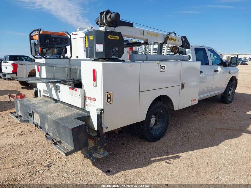 3C7WRTCL1PG553188 2023 RAM 3500 photo no. 4