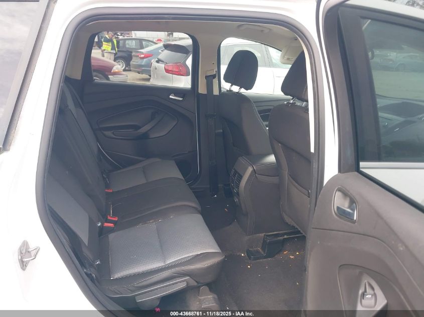 2017 Ford Escape Se VIN: 1FMCU0GDXHUE92790 Lot: 43668761