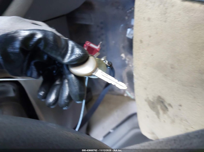 2008 Dodge Ram 1500 St/Sxt VIN: 1D7HA16K18J212206 Lot: 43668762