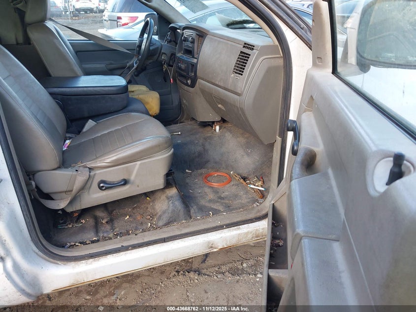 2008 Dodge Ram 1500 St/Sxt VIN: 1D7HA16K18J212206 Lot: 43668762