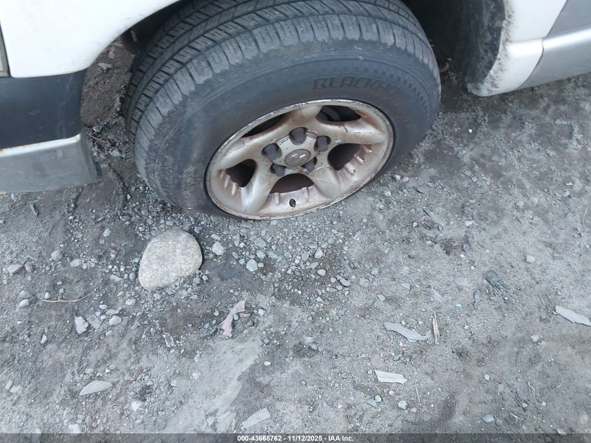 2008 Dodge Ram 1500 St/Sxt VIN: 1D7HA16K18J212206 Lot: 43668762