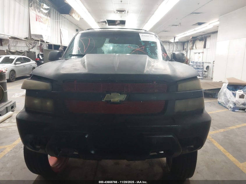 2004 Chevrolet Avalanche 1500 VIN: 3GNEC12T24G305941 Lot: 43668766