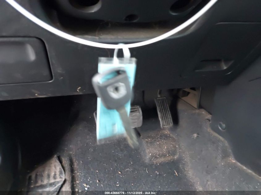 2004 Honda Cr-V Lx VIN: SHSRD78534U252748 Lot: 43668776