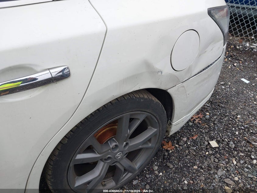 2013 NISSAN MAXIMA 3.5 SV - 1N4AA5AP5DC806520