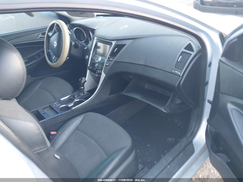 2013 HYUNDAI SONATA SE 5NPEC4AC7DH506947