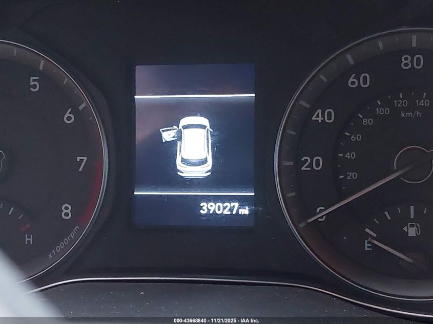 2020 Hyundai Kona Se VIN: KM8K1CAA8LU452110 Lot: 43668840