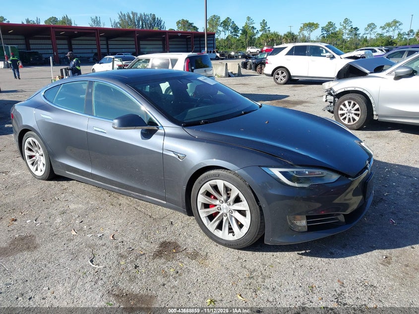 2016 TESLA MODEL S 90D/P100D/P85D/P90D - 5YJSA1E44GF164077