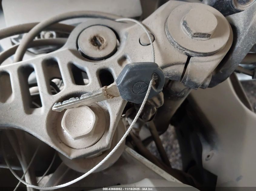 2021 Yamaha Yzfr3 A VIN: MH3RH18Y6MK008003 Lot: 43668862