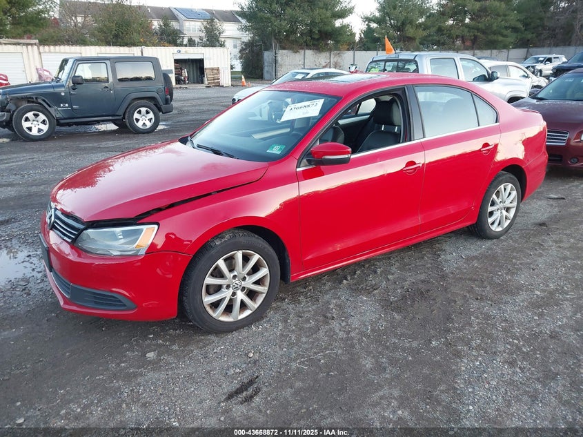 3VWDP7AJ1DM278094 2013 VOLKSWAGEN JETTA photo no. 2