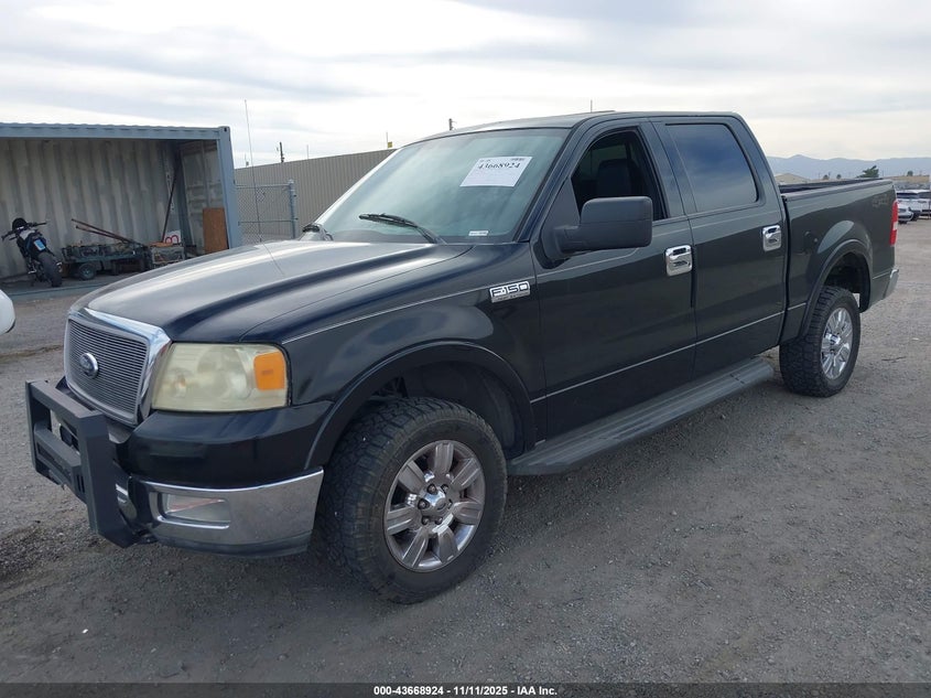 1FTPW14534KA09469 2004 FORD F-150 photo no. 2