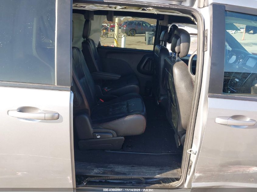 2019 Dodge Grand Caravan Gt VIN: 2C4RDGEG2KR670684 Lot: 43668961