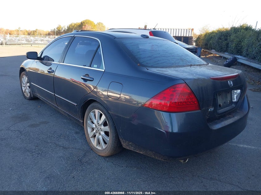 1HGCM66577A061827 2007 HONDA ACCORD photo no. 3