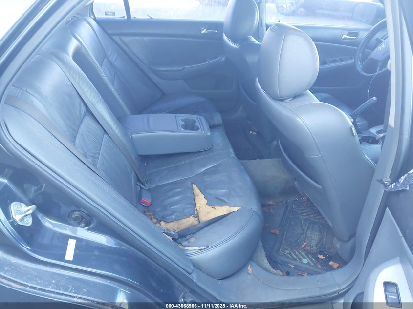 1HGCM66577A061827 2007 HONDA ACCORD photo no. 8