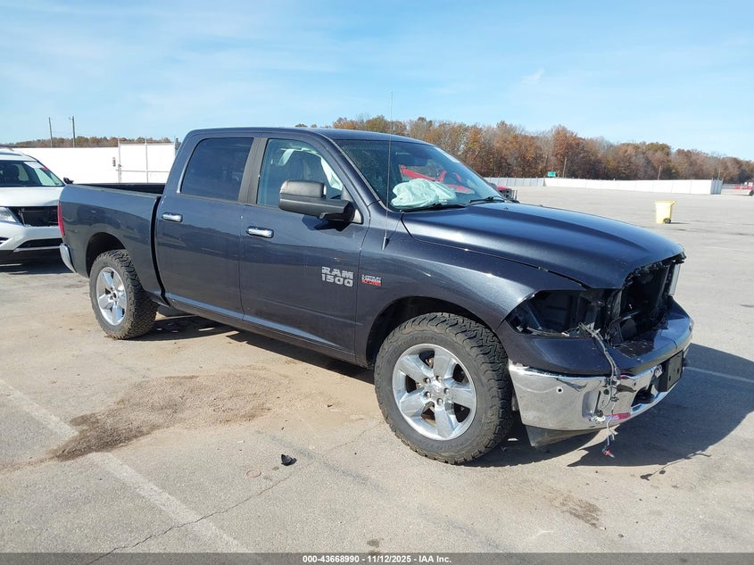 RAM 1500 BIG HORN 4X4 5 7 BOX