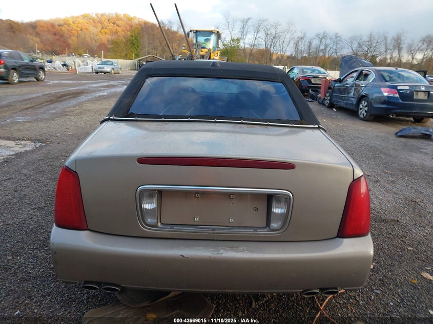 2004 Cadillac Deville Standard VIN: 1G6KD54Y44U146543 Lot: 43669015