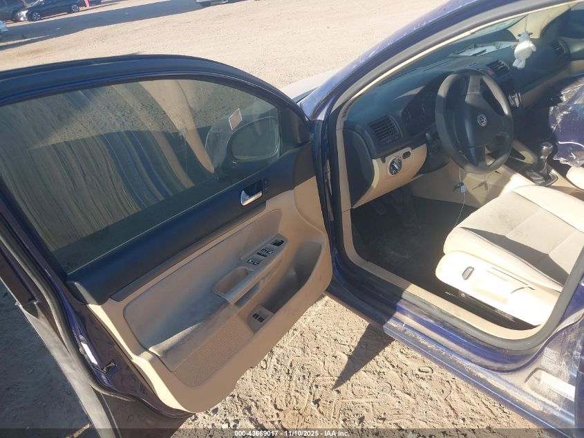 2006 Volkswagen Rabbit 4-Door