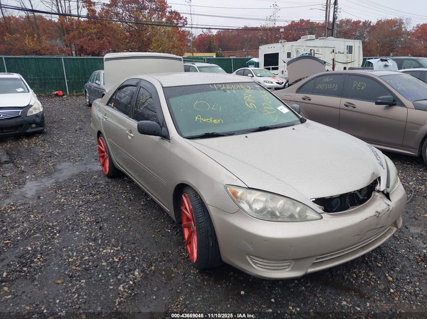 4T1BE32K35U002282 2005 Toyota Camry Std auction photo 1