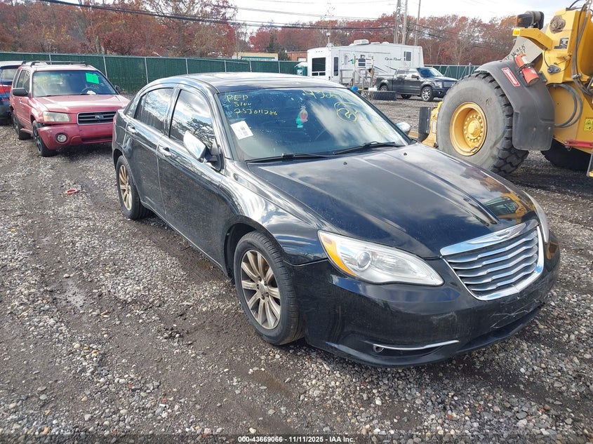 CHRYSLER 200 LIMITED