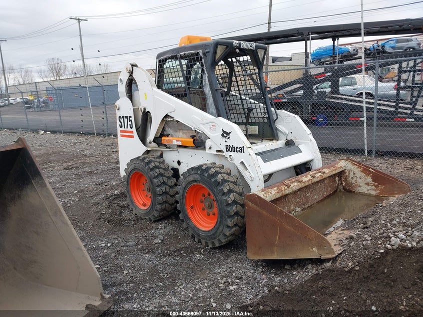 2005 BOBCAT 5175
