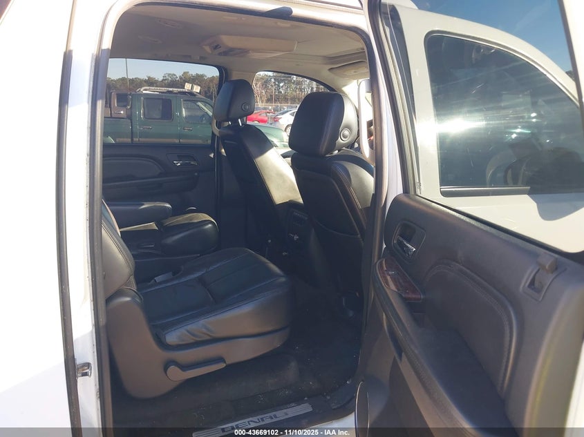 2008 GMC Yukon Xl 1500 Denali VIN: 1GKFK66848J103159 Lot: 43669102