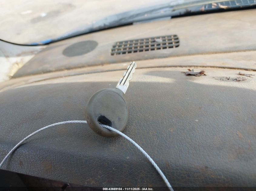 2008 Dodge Ram 1500 St/Sxt VIN: 1D7HA16K38J221036 Lot: 43669104