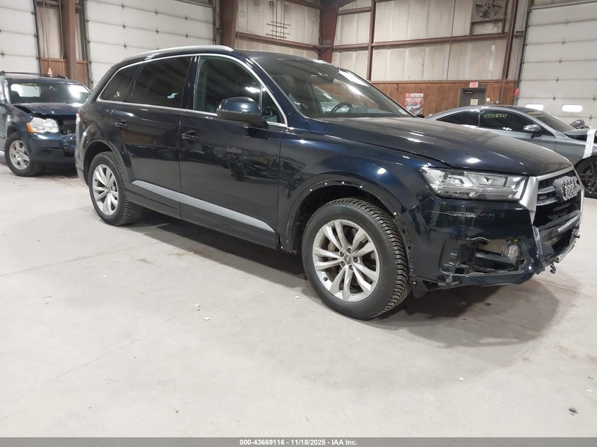 AUDI Q7 2.0T PREMIUM