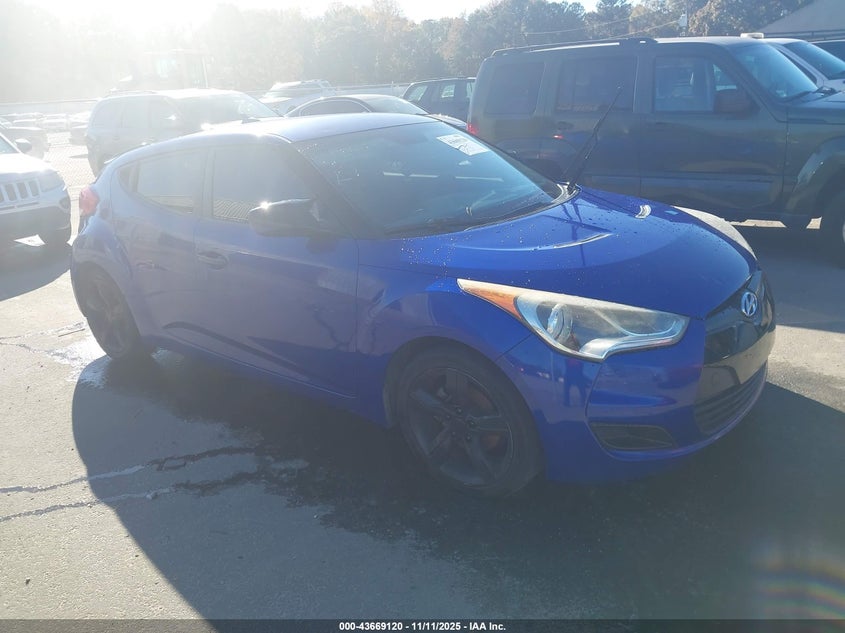 HYUNDAI VELOSTER BASE W/BLACK