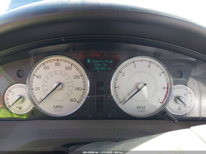 2006 Chrysler 300C VIN: 2C3LA63H46H290749 Lot: 43669144