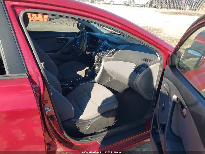5NPDH4AE9EH531655 2014 HYUNDAI ELANTRA photo no. 5