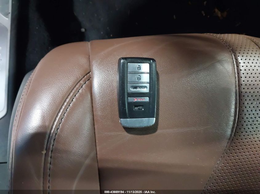 2020 Acura Rdx Technology Package VIN: 5J8TC2H57LL020623 Lot: 43669194